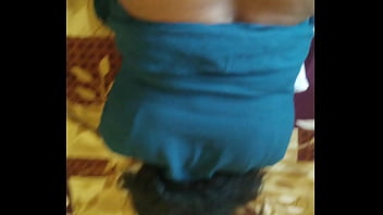 Menggoyang Pantat Montok Ibu Mertua Desi Yang Menggairahkan