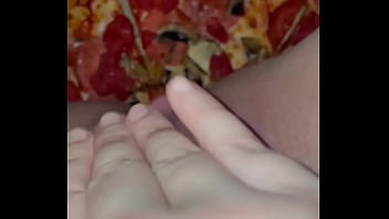 Arab Saudi-amateur Terbaik-putih Salju Arab Di Los Angeles-as-asmr-porno Makanan Arab-kompilasi Fetish Mesum-masturbasi Remaja Perempuan Dengan Pizza, Cokelat, Es Krim, Persik, Keju