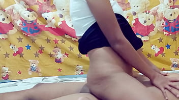 Guru Salsa Hot Bikin Greget Dengan Salam Pramuka Yang Menggoda