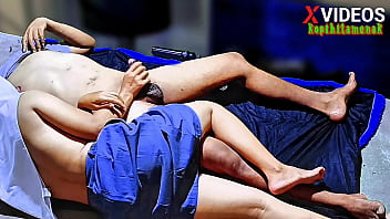 Bayar Kos Pakai Tubuh Ke Pemilik Yang Gagah