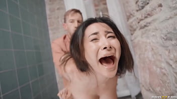 Menggila Di Ranjang Pengantin – Rae Lil Black / Brazzers / Tonton Full Di Https://brazzers.promo/63