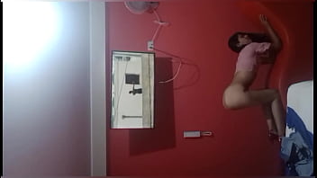 Kakak Tiriku Menangkapku Di Kamar Ayah, Dia Menyuruhku Untuk Memamerkan Kemaluanku Dan Memukulku Dengan Keras, Oh Enak Sekali, Pacari Aku, Aku Adalah Pelacur Kakak Tirimu