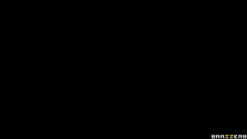 Pemrograman Berbau Mesum: Adegan Blowbang Angela White Yang Menggoda Dari Brazzers, Streaming Penuh Di Www.zzfull.com/rated