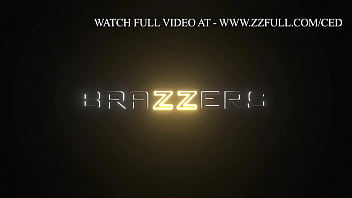 Yoga Ekstrem Untuk Para Maniak Seks, Dani Valentina Menggoda Di Brazzers, Tonton Full Di Zzfull.com/ced