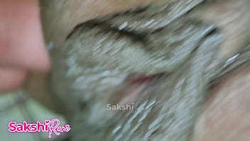 Adik Tiri India Yang Seksi Dihardiki Kakak Tirinya Dengan Erangan Dan Closeup Memek Yang Menggairahkan