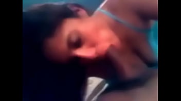 Desi Yang Haus Sperma, Dia Ingin Semua Air Maninya Ditelan