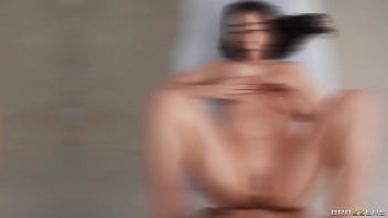 Rasakan Chloe Surreal Di Setiap Posisi Yang Kau Mau / Brazzers / Gunakan Kode Xvpromo Untuk Diskon Eksklusif