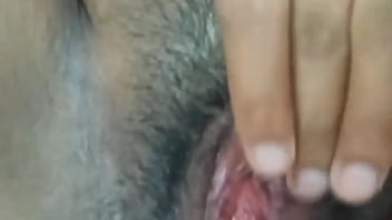 Desi Memek Gembulku Yang Bengkak Dan Basah