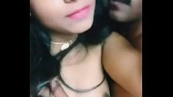 Istri Desi Yang Panas Dengan Suaminya Yang Berahi