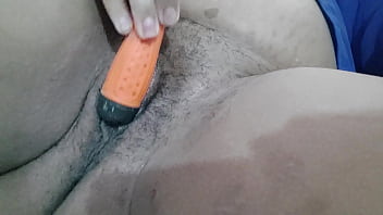 Gadis Arab Berkulit Hitam Manis Memuaskan Nafsunya Sendiri Dengan Obeng