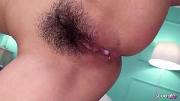 Adik Tiri Jepang Dihajar Ganas Teman Sekelasnya, Kontol Besar Semburkan Sperma Kental Di Memeknya Yang Basah