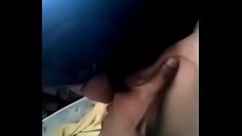 Desi Bhabhi Digoyang Keras Sampai Mengerang