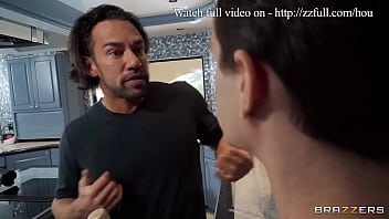 Menggoyang Pantatnya Yang Menggoda / Brazzers / Unduh Lengkap Di Https://zzfull.com/hou