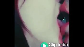 Kakakmu Yang Panas Lagi Asyik Ngesex Lidah