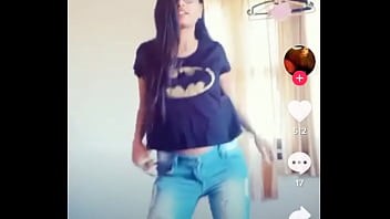 Goyang Hot Cewek Desi Bikin Nggak Kuat
