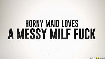Pelayan Nakal Menggoda Milf Berantakan Dalam Adu Mesra – Mellanie Monroe, Keira Croft / Brazzers / Tayang Penuh Www.brazzers.promo/87
