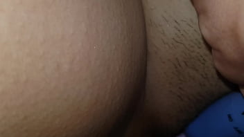 Gila Banget Nih, Suka Dimasukin Dari Belakang Sambil Pake Bola Cina Di Lubang Depan.