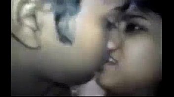 Zona Ekstrem: Pasangan India Seksi Bercinta Dengan Penuh Gairah
