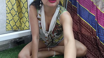 Desi Panas Saraa Jadi Nakal Untuk Gand, Chut, Chudai, Pantat Ketat Anal Dan Ngewe Memek Dengan Audio Hindi