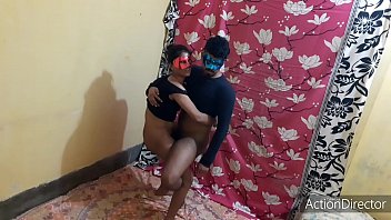 Adik Tiri India Menggoda Dan Menggairahkan Keluarga Tiri Dalam Adegan Panas Hindi