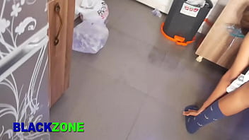 Ibu Tiri Menggoda Di Dapur