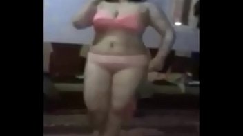 Tarian Arab Yang Menggoda Dan Menggairahkan