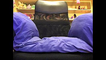 Sofi Mora Amatir Mengocok Memeknya Sendiri Di Webcam Live
