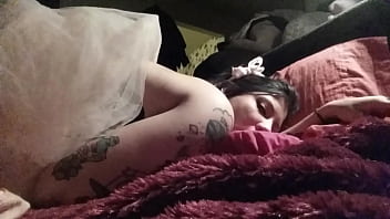 Tato Di Tubuh Gadis Asia Yang Panas, Digerogoti Sampai Puas