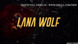 Lana Wolf Menggoda Di Luar Angkasa, Streaming Panas Eksklusif Di Brazzers