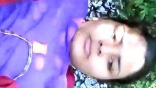 Desi Gadis Liar Digauli Di Tengah Hutan