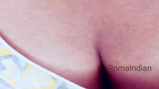 Gadis Seksi India Pamer Belahan Dadanya Untuk Saudara Tirinya Yang Panas