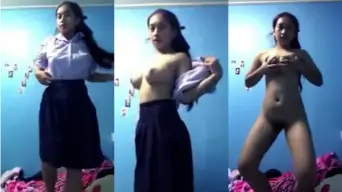 Gadis Smp Genit Pamer Tubuh Seksi Usai Kursus
