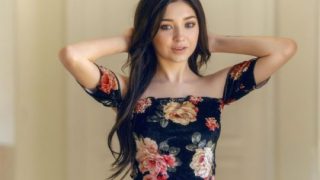 Sia Lust, Gadis Seksi Yang Baru Dan Segar, Suka Bercinta Dengan Penuh Nafsu
