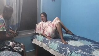 Wanita Berumah Tangga Jadi Pelacur Untuk Saudara Tiri Dalam Adegan Panas Ala Bangladesh