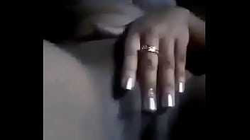 Desi Gadis Mandiri Menggairahkan