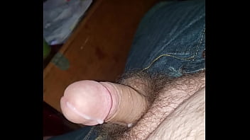 Aksi Mesum Di Ruang Tamu