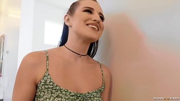Realtor Panas: Rachel Starr Dan Aubree Valentine Beraksi Di Brazzers – Tonton Full Di Zzfull.com