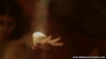 Menguak Rayuan Goyang Hot Dari Bidadari Milf India