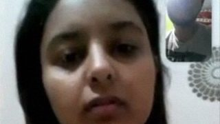 Gadis Gujju Seksi Pamer Tubuh Telanjang Untuk Pacar Muda Di Dunia Maya