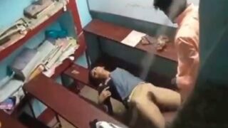 Gadis Kampus Nakal Bercinta Dengan Dosen Gatal Di Ruang Kelas
