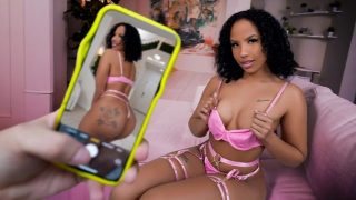 Kakak Tiri Ebony Manis Menggila, Lebih Hebat Dari Mantan
