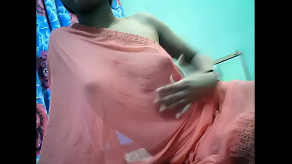 Tampilan Ranum Gadis India Panas Di Kamera