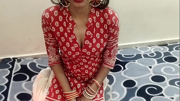 Desi Gaon Ki Bhabhi Ne Parlour Officer Ko Rishwat Na Dene Par Apni Chikni Gaand Chatwai, Moan Bhare Hindi Audio Ke Saath