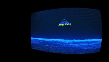 Pakaian Dalam Neon Menggoda, Amatir Asia Menunggangi Batang Keras