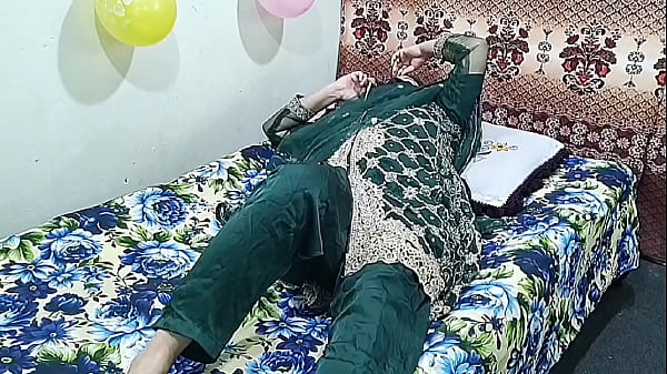 Wanita India Yang Sudah Menikah Memanggil Pria Muda Untuk Bercinta Kasar Dengan Audio Hindi Yang Menggoda