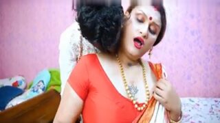 Bengali Babu Menggoyang Ibu Mertua Dalam Video Panas Ala Desi