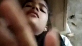 Gadis Bangladesh 18 Tahun Amatir Menikmati Nafsu Ranjang