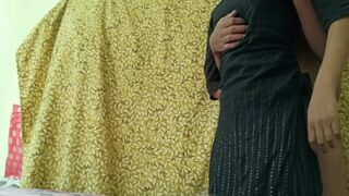 Pasangan Mesra Beraksi: Suami Menggila Di Ranjang Istri