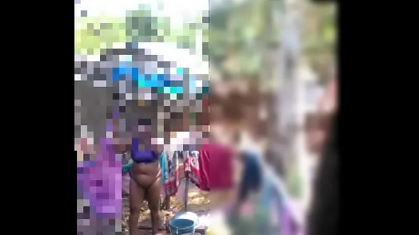 भारी भरकम गांड वाली देसी मोटी चूत
