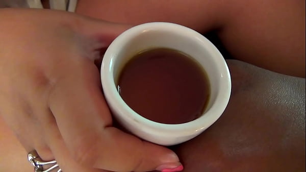 Madu Tiongkok: Pengantar Sensual Yang Menggoda